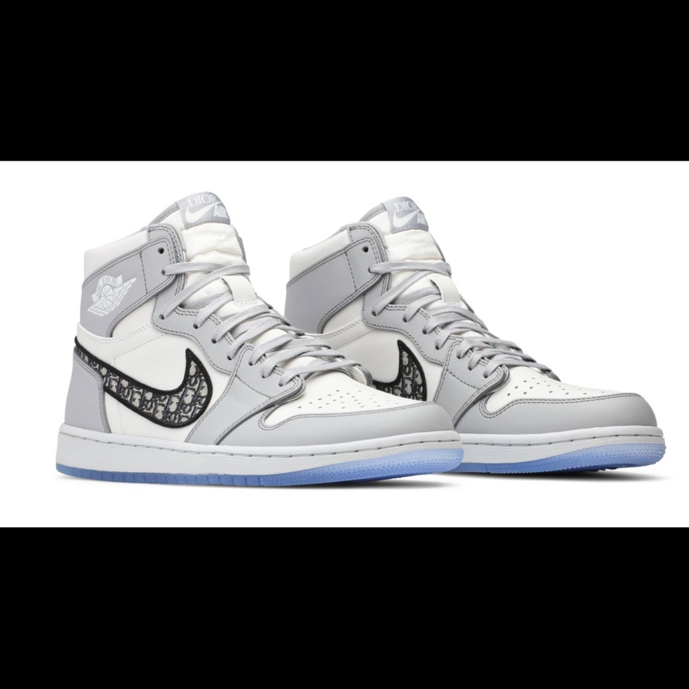 NIKE AIR DIOR JORDAN